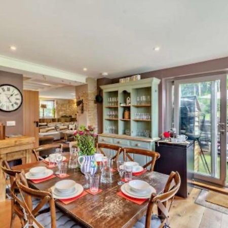 Luxury Country Cottage With A View Enstone Kültér fotó